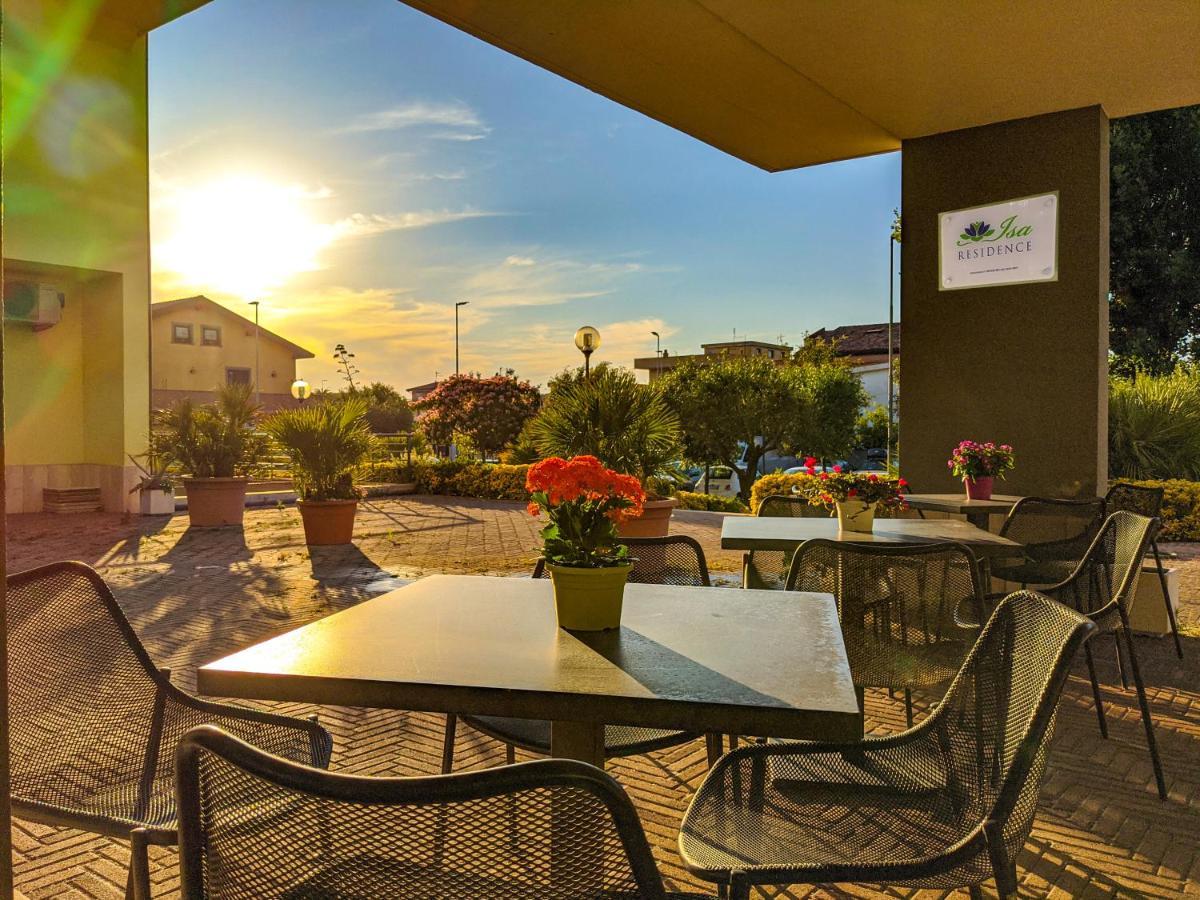Isa Residence Fiumicino Airport Экстерьер фото